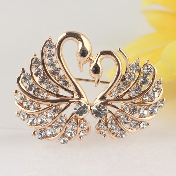 swan brooch - Image 4