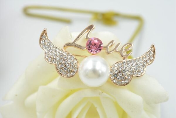Fashion Star With Angel Wings Brooch - Image 3