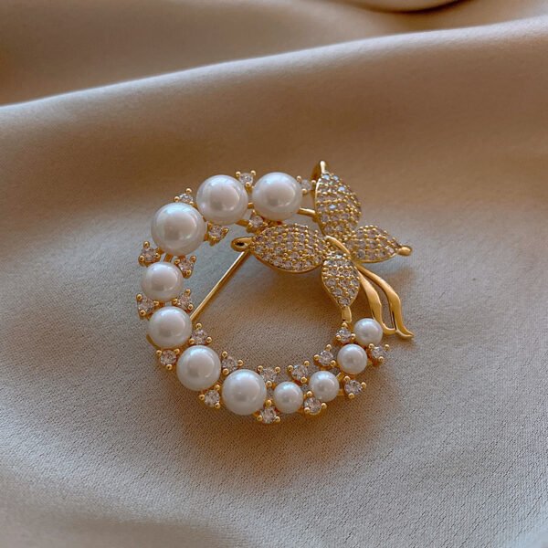 Vintage Diamond-Studded Butterfly Pearl Ring Brooch Fashion Style Dongdaemun - Image 3