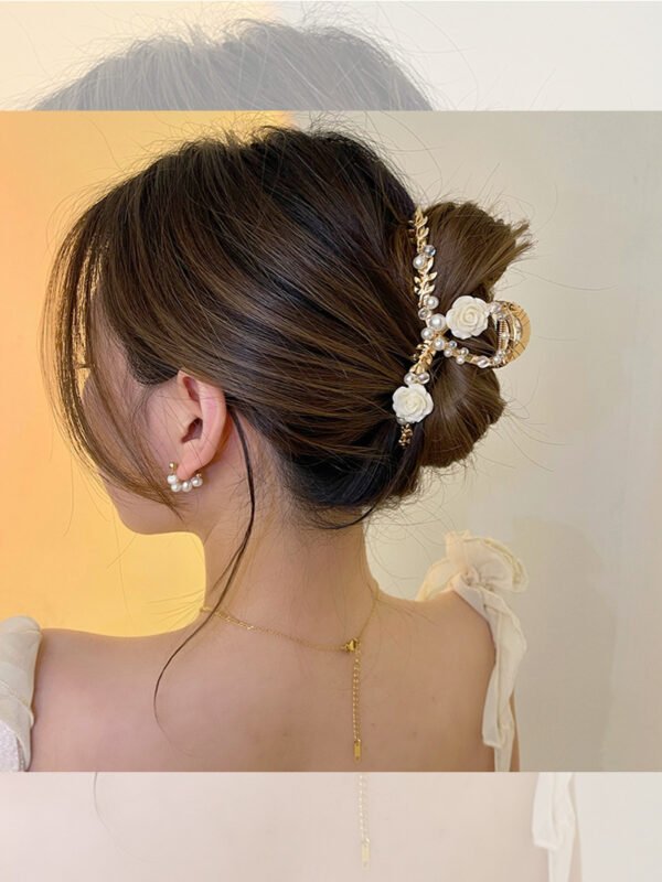Shark Clip Female Back Head Grip Large Updo Hairpin - Image 3