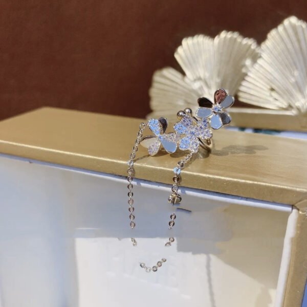 Fashionable Micro-set Zircon Flower Chain Earrings - Image 2