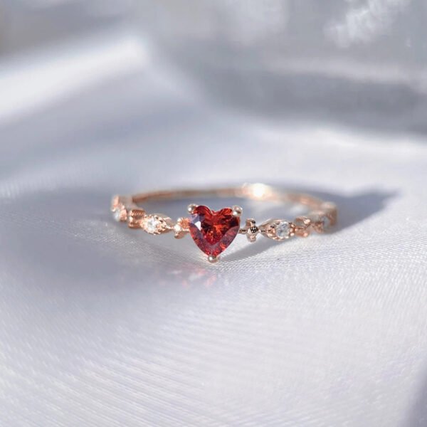 Fashion Love Ruby Rhinestone Zircon Ring - Image 8