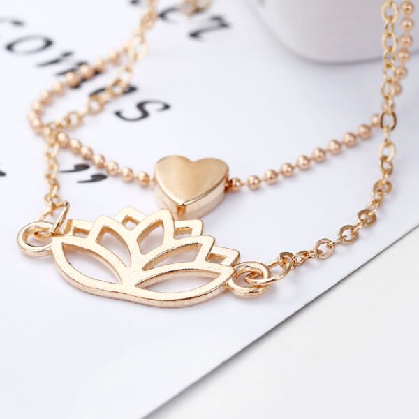 Simple Female Personality Hollow Lotus Love Bracelet Jewelry - Image 2