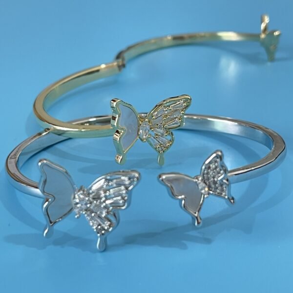 Natural Shell Asymmetric Butterfly Bracelet Sweet And Cool Temperament - Image 5