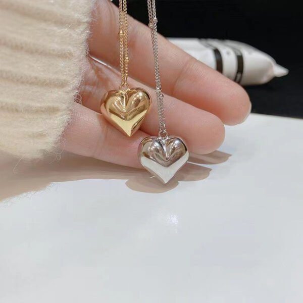 Women's Niche Three-dimensional Peach Heart Necklace - Image 7