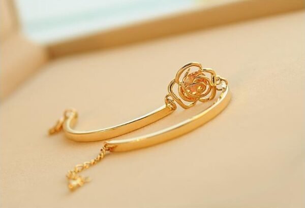 Women's Fashion Rose Bracelet - Image 4