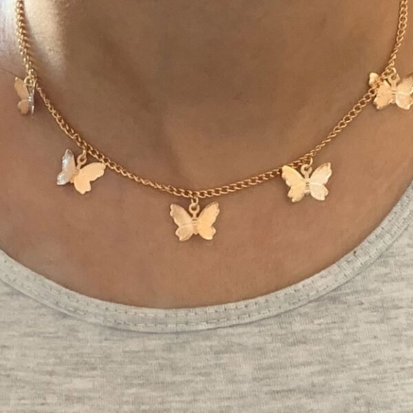 Women's Cute Fashion Butterfly Pendant Necklace - Image 5