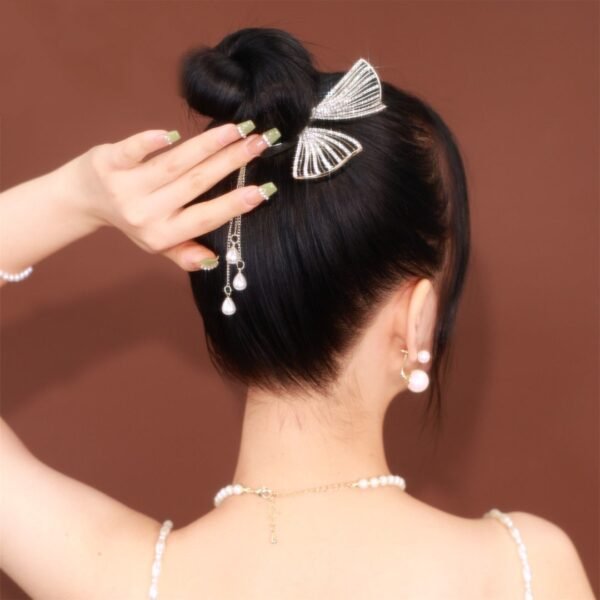 Copper Alloy Zircon Hair Ornaments Elegant Sweet Temperament Fish Tail Twist Clip - Image 3
