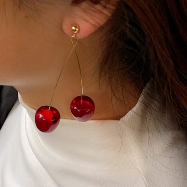 Sweet And Cute Temperamental Long Eardrops - Image 3