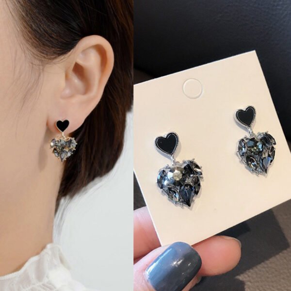 High Sense Of Earrings Female Temperament Earrings Retro Simple And Cold Style - Image 2